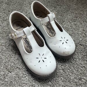 Footmates White Kids Shoes, size 10.5